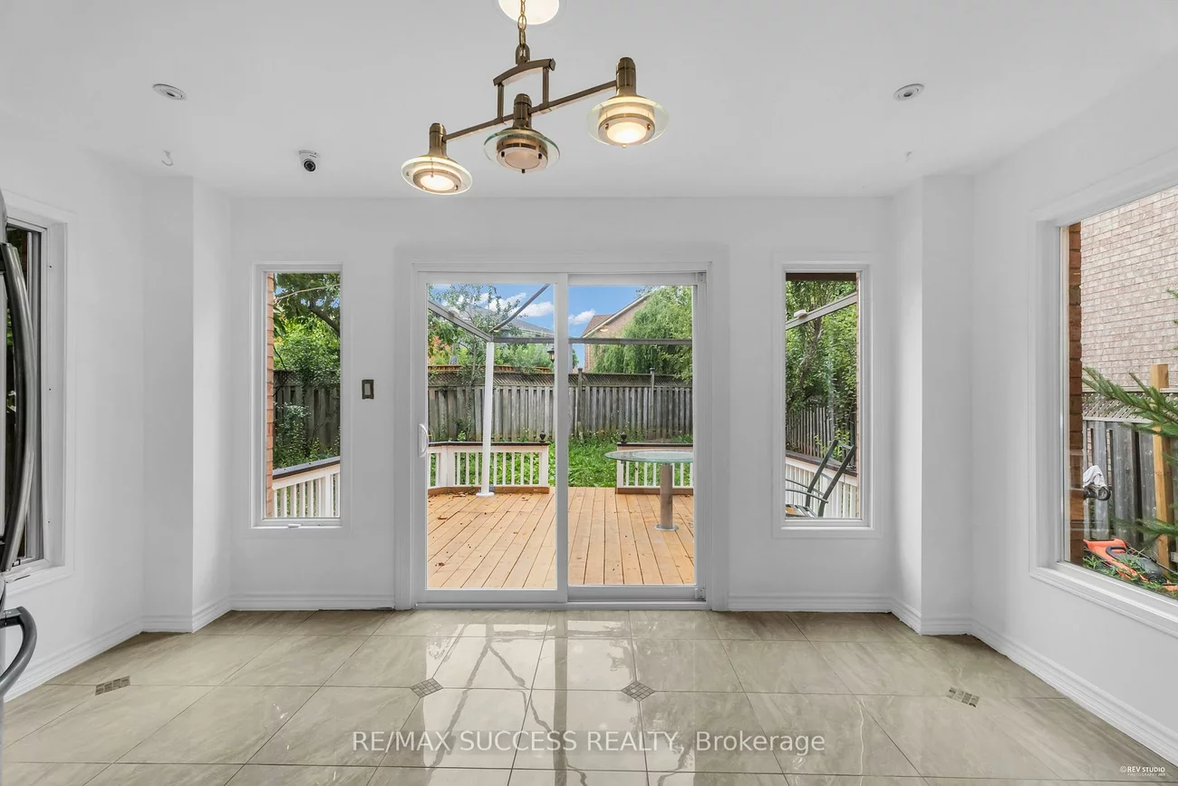 3224, Turnstone, Erin Mills, Mississauga