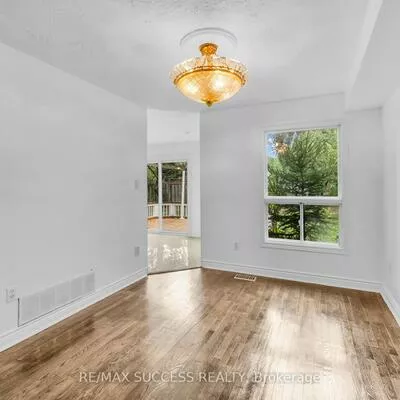 3224, Turnstone, Erin Mills, Mississauga