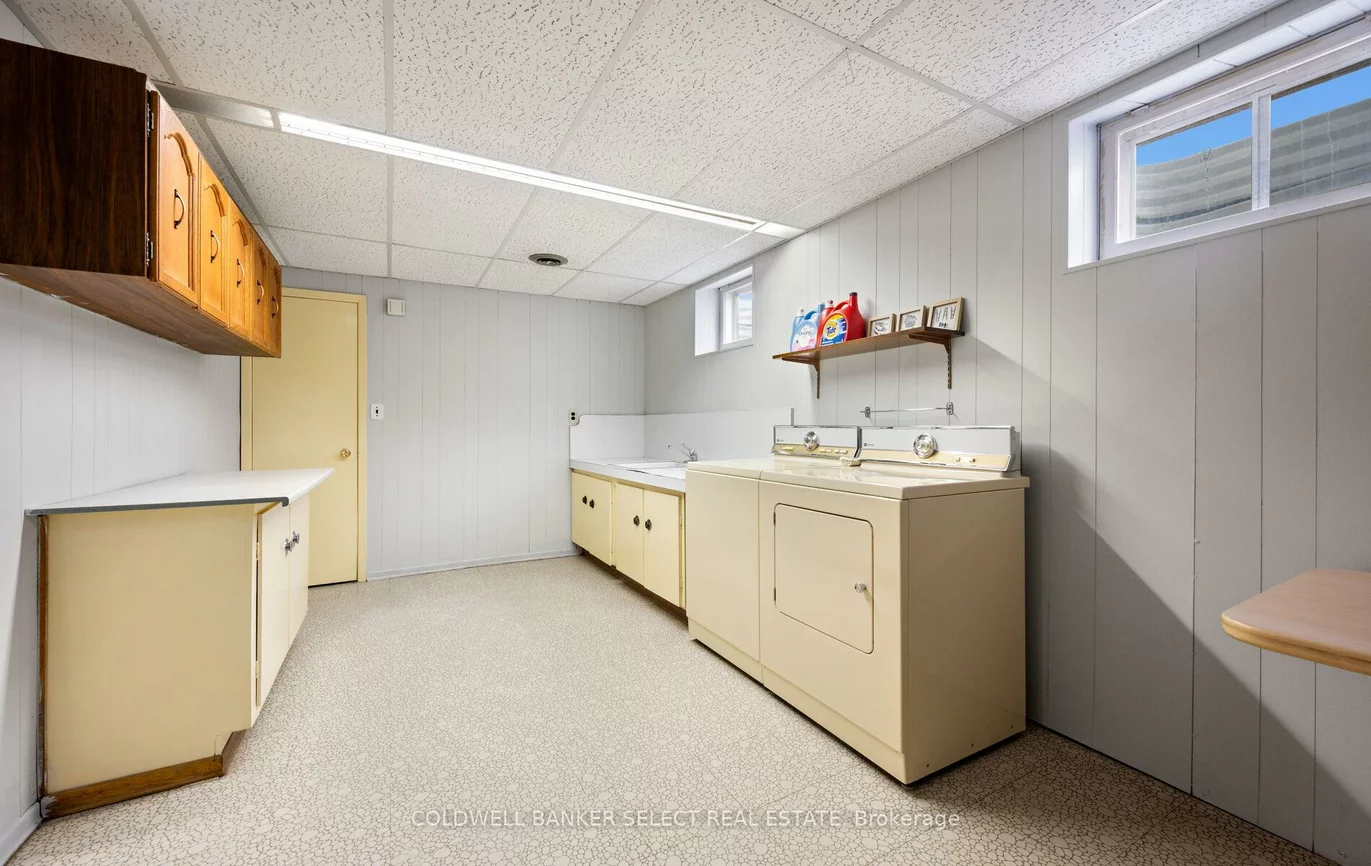 3883, Brandon Gate, Malton, Mississauga
