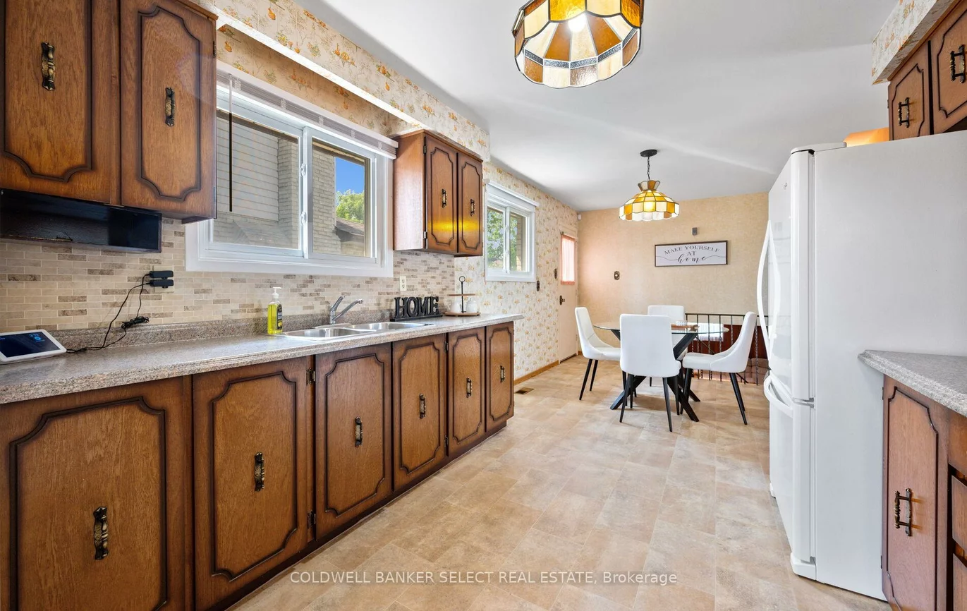 3883, Brandon Gate, Malton, Mississauga