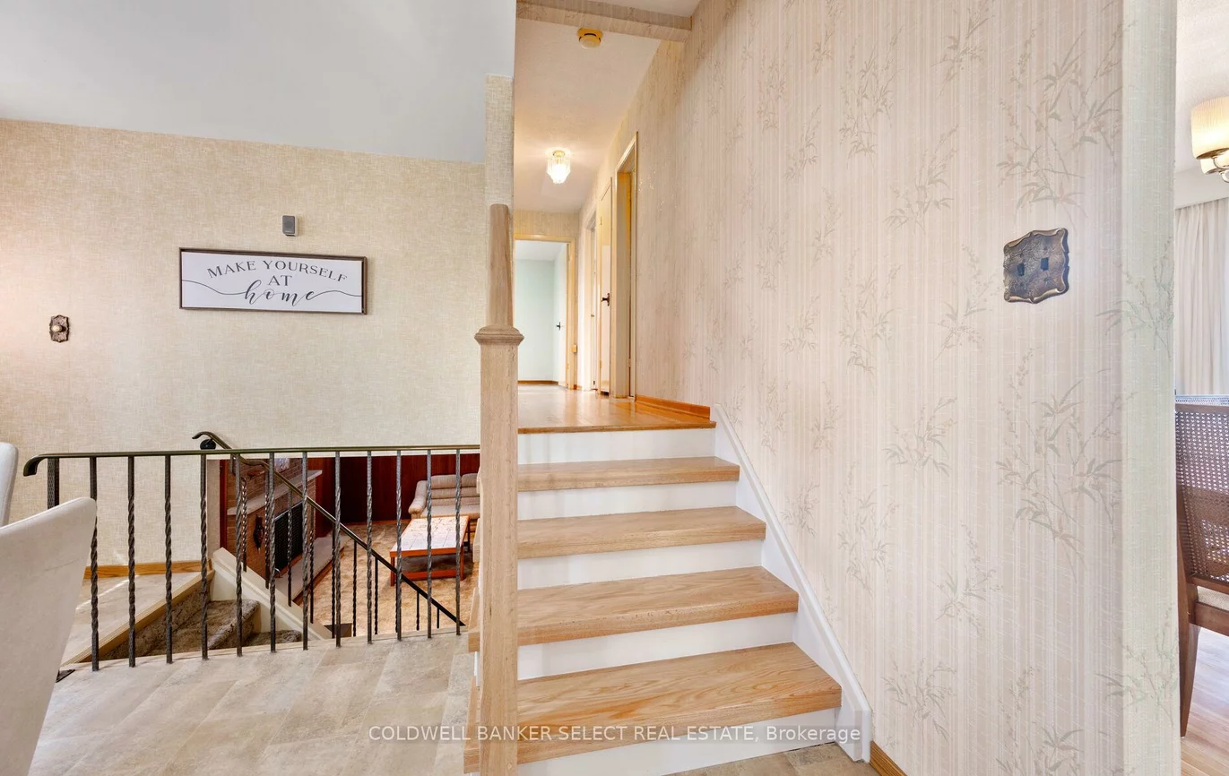 3883, Brandon Gate, Malton, Mississauga