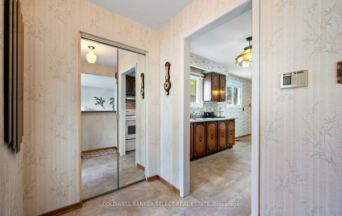 3883, Brandon Gate, Malton, Mississauga