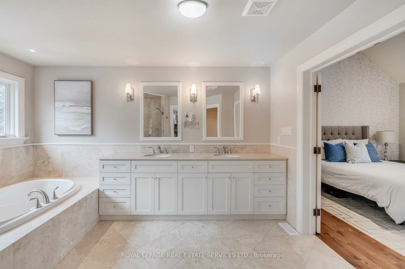 503, MEADOW WOOD, Clarkson, Mississauga