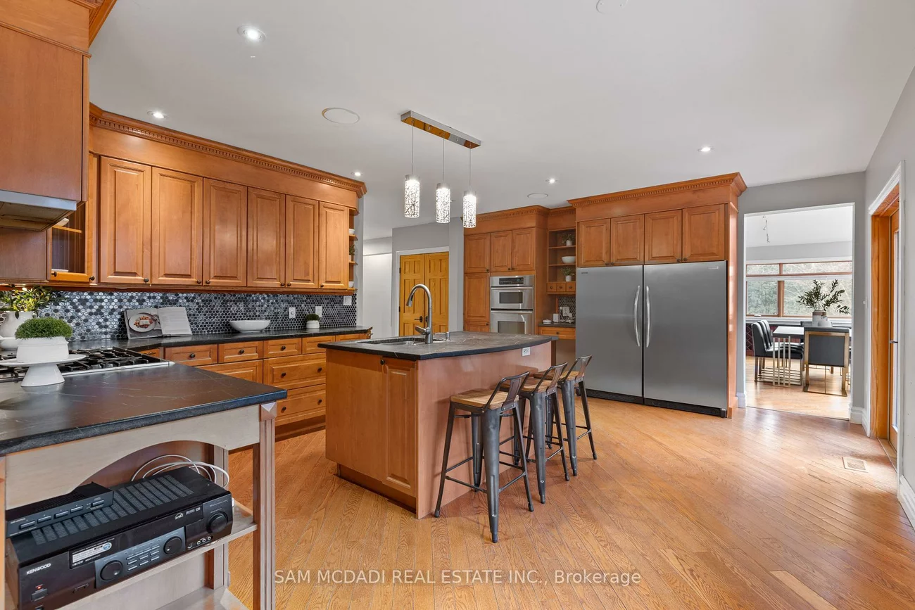 690, Meadow Wood, Clarkson, Mississauga
