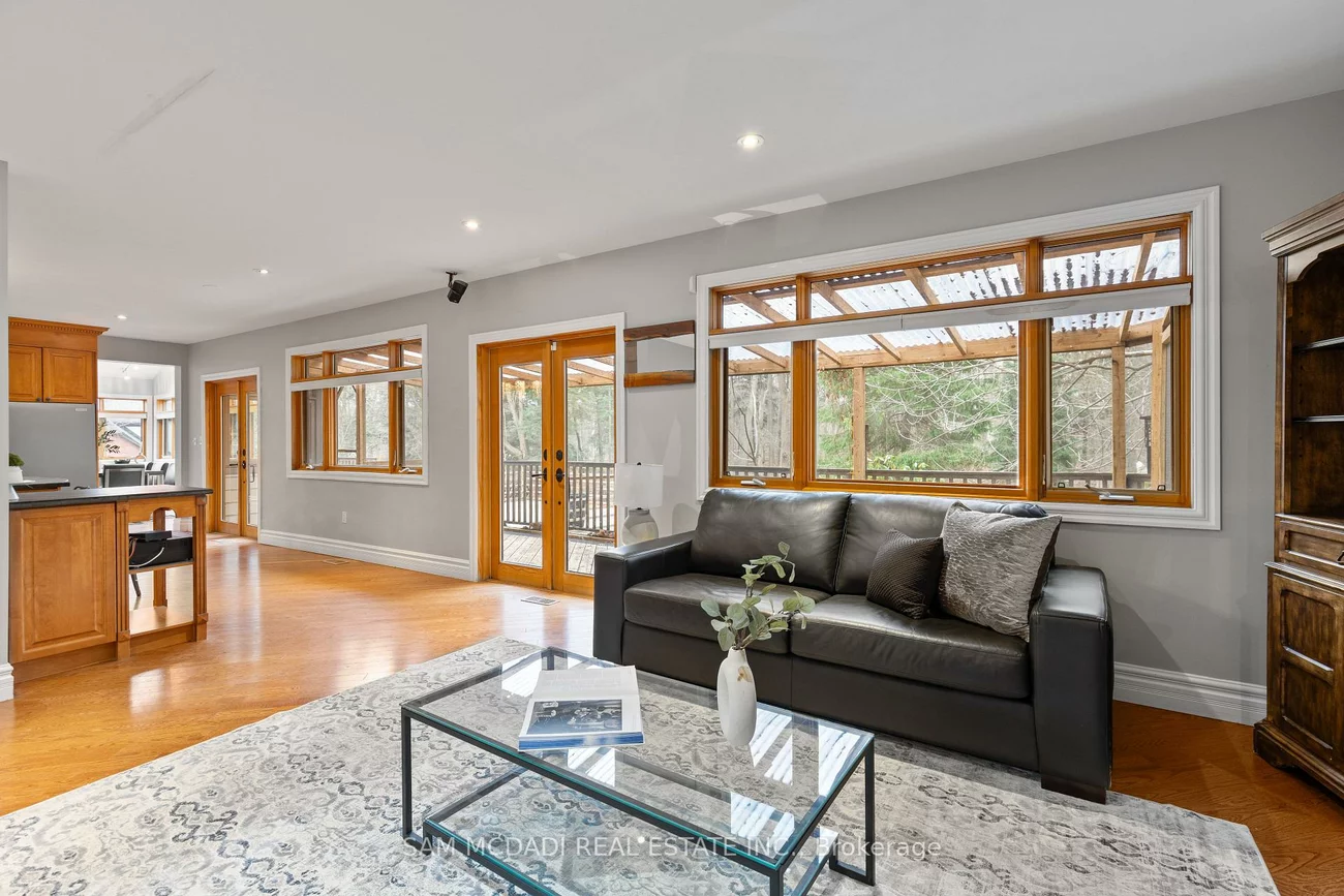 690, Meadow Wood, Clarkson, Mississauga
