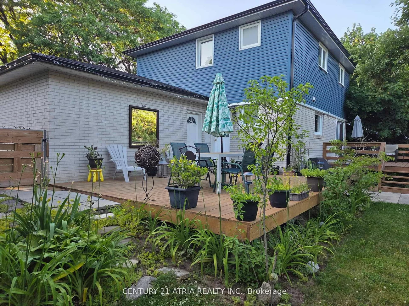 1806, Barsuda, Clarkson, Mississauga