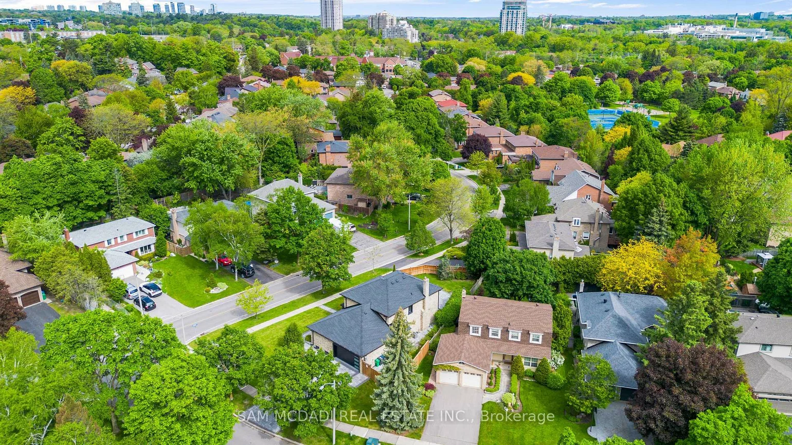 2535, Robin, Sheridan, Mississauga
