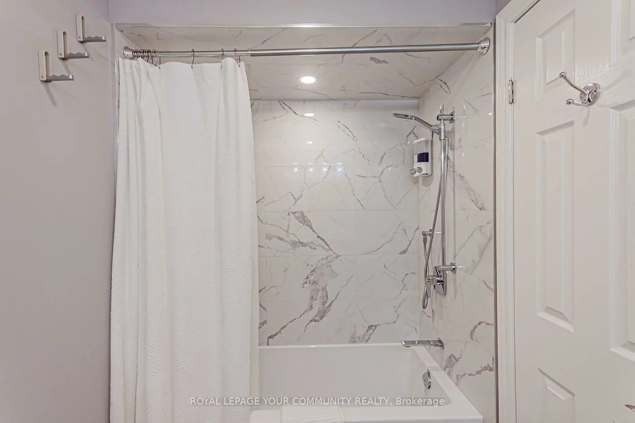 2903, Salerno, Meadowvale, Mississauga