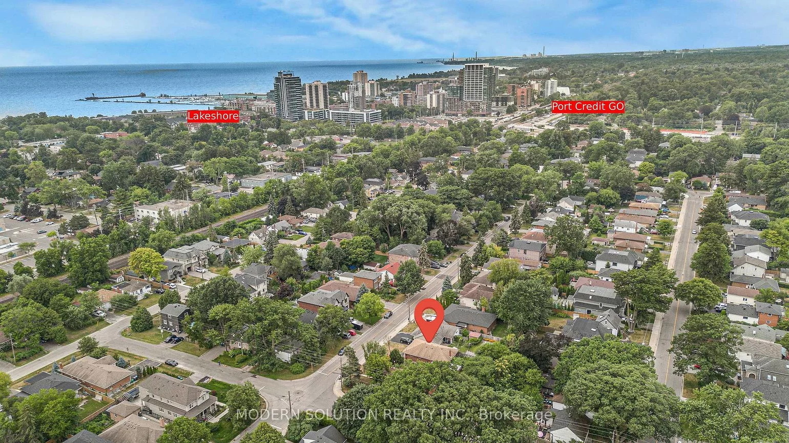 177, Eaglewood, Mineola, Mississauga