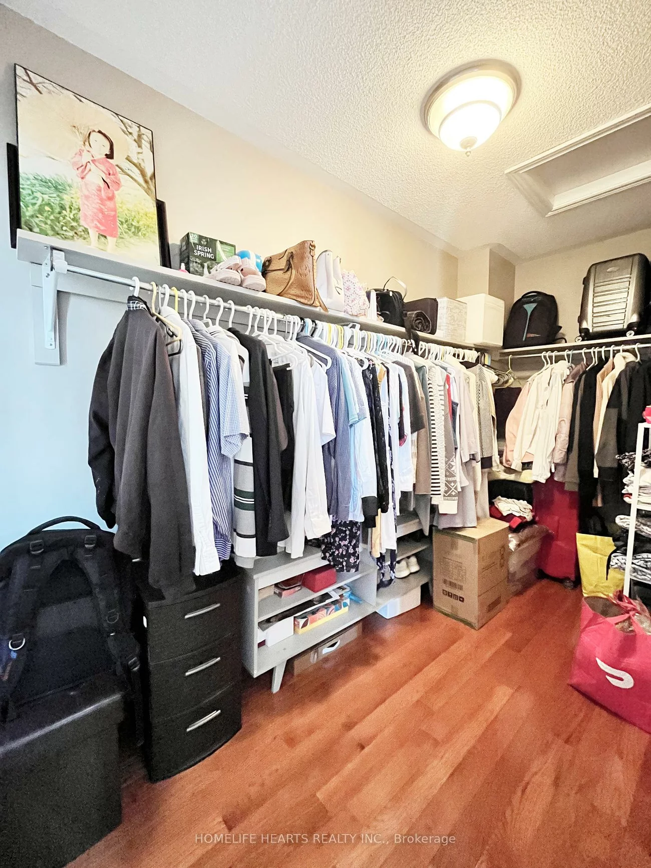 516, Lumberton, Hurontario, Mississauga