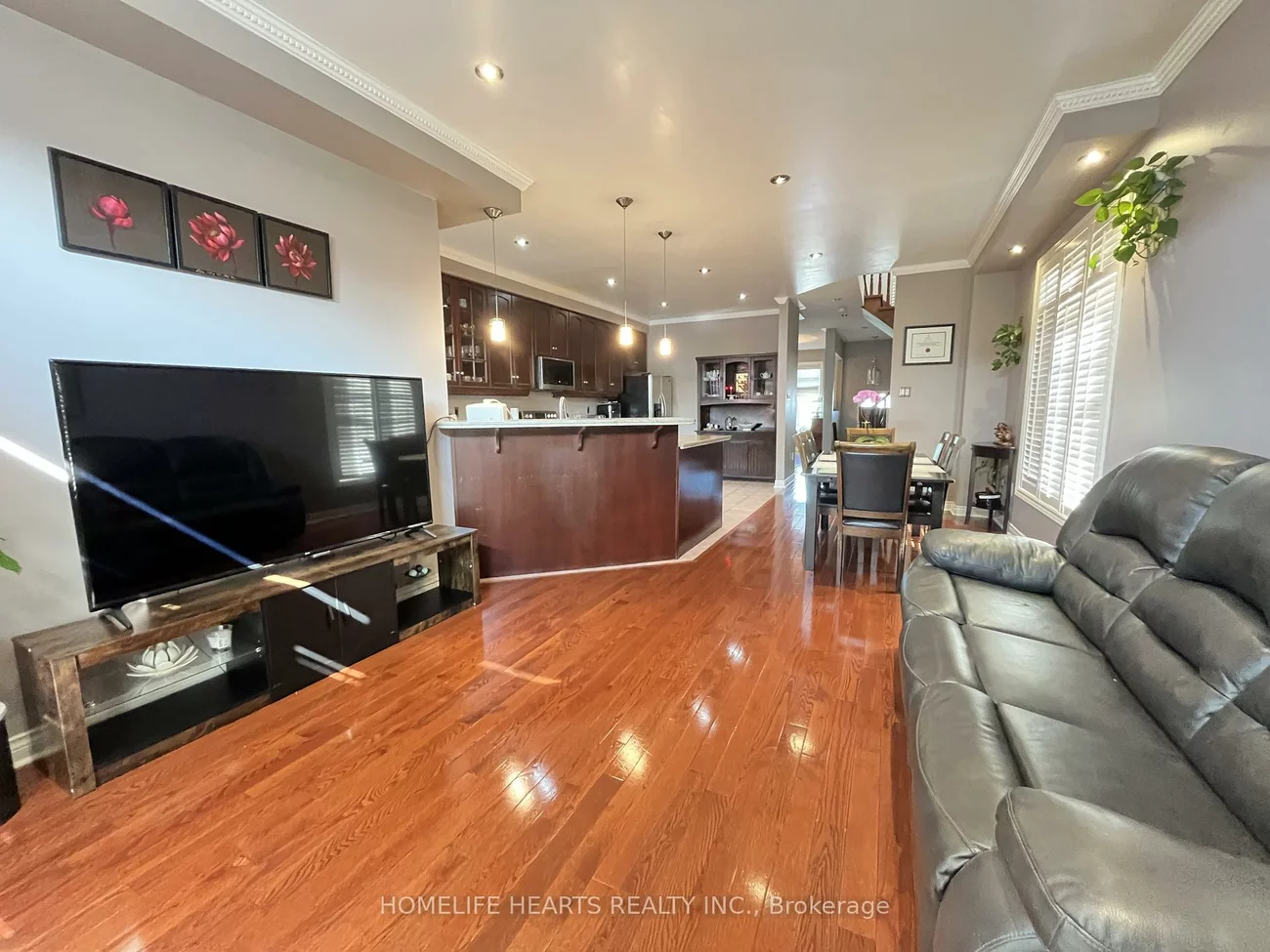 516, Lumberton, Hurontario, Mississauga