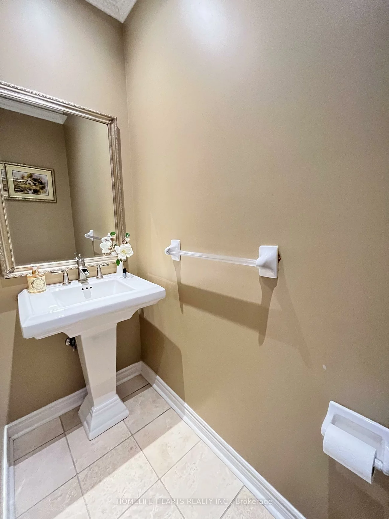 516, Lumberton, Hurontario, Mississauga