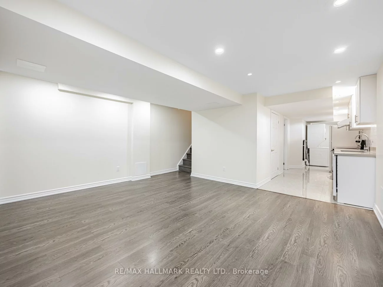 6630, Blackheath, Meadowvale Village, Mississauga