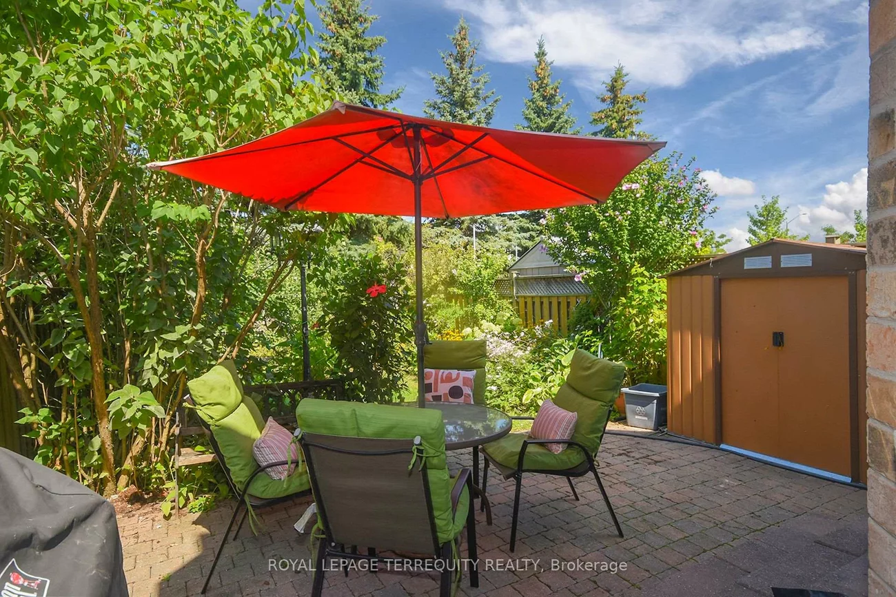 902, Ledbury, East Credit, Mississauga