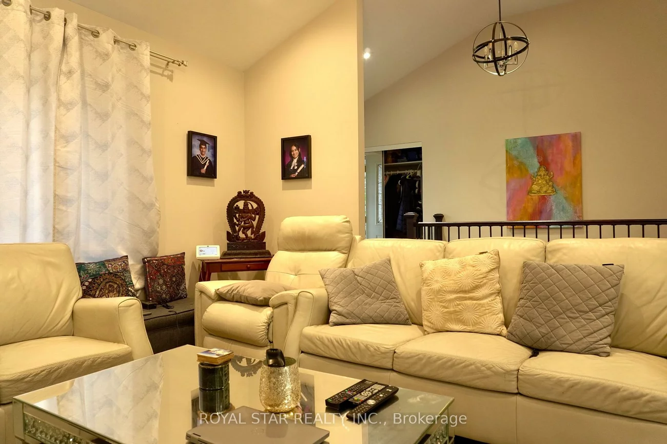 27, Matlock, Streetsville, Mississauga