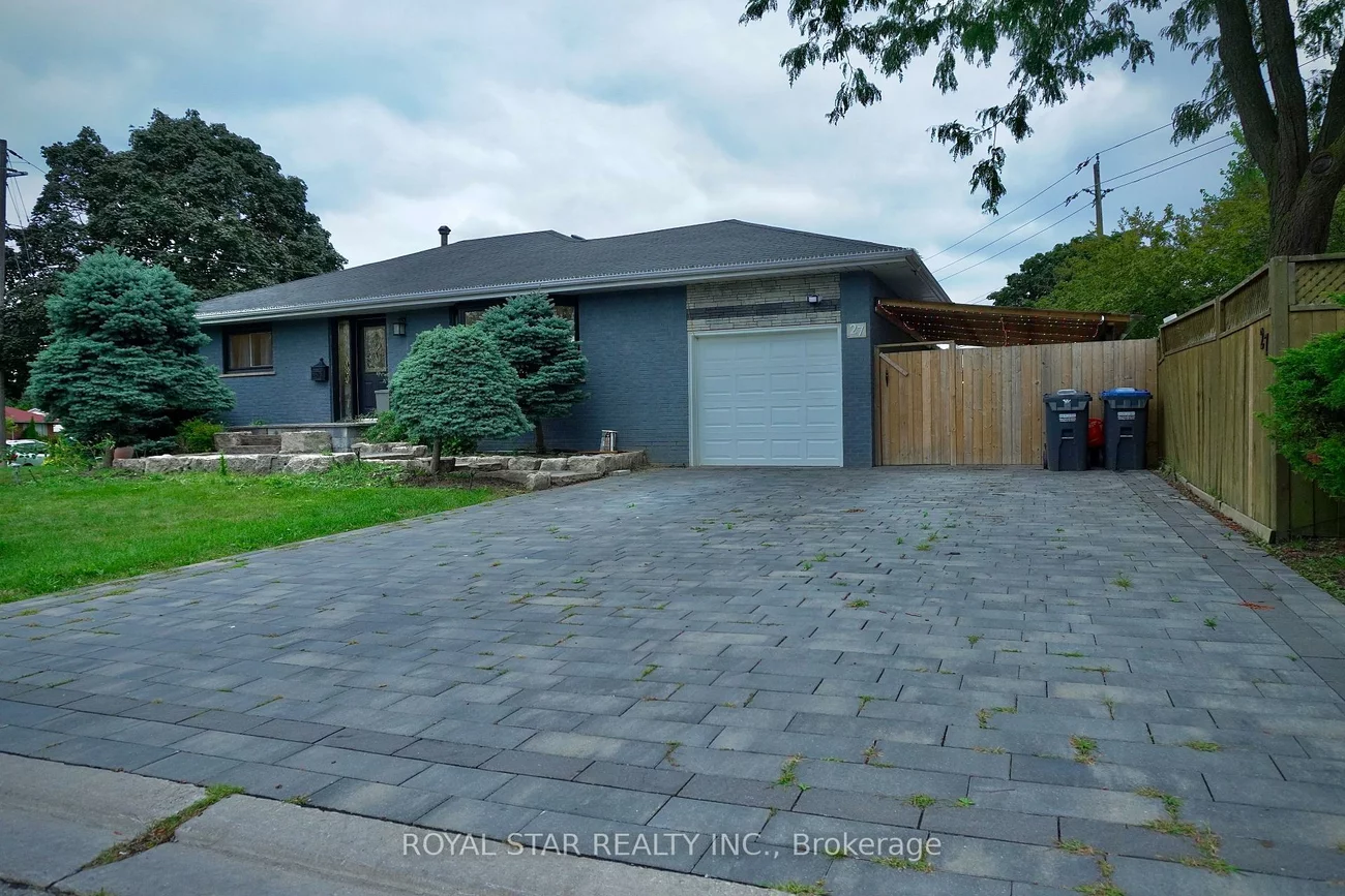 27, Matlock, Streetsville, Mississauga