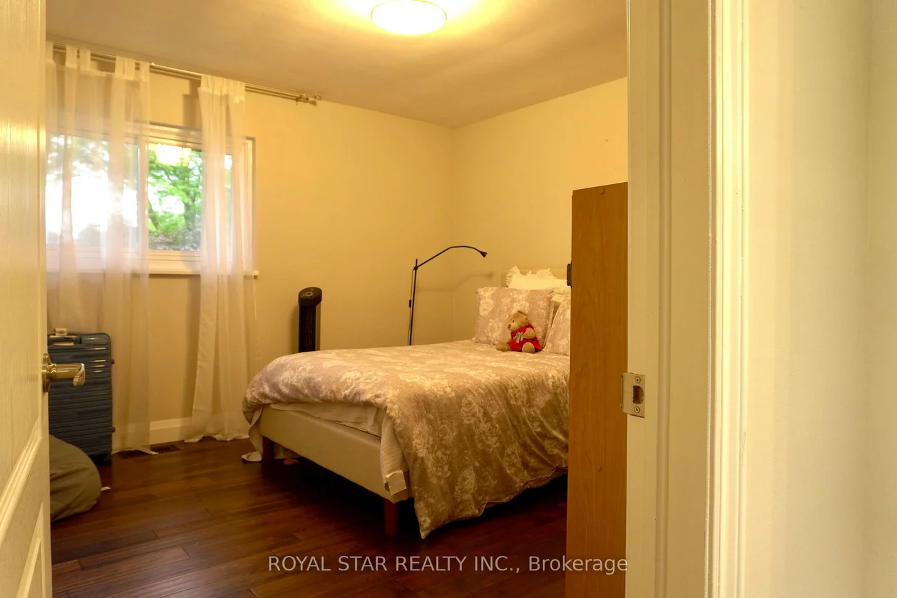27, Matlock, Streetsville, Mississauga