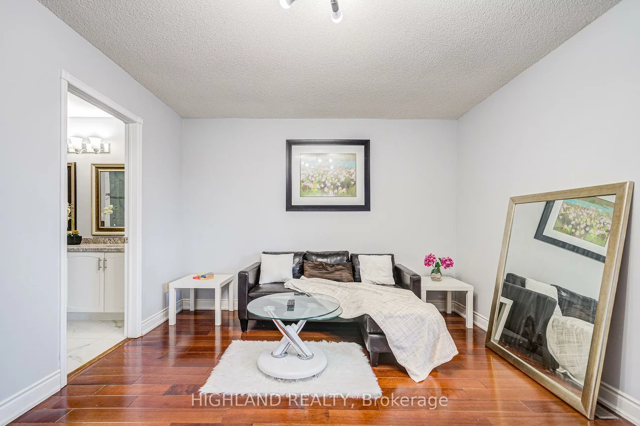 4781, Crystal Rose, East Credit, Mississauga