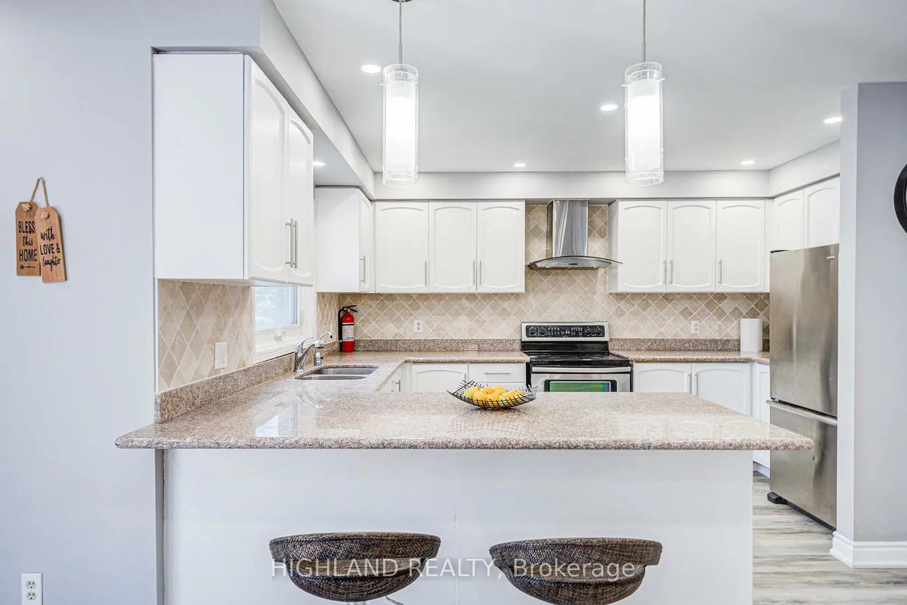 4781, Crystal Rose, East Credit, Mississauga