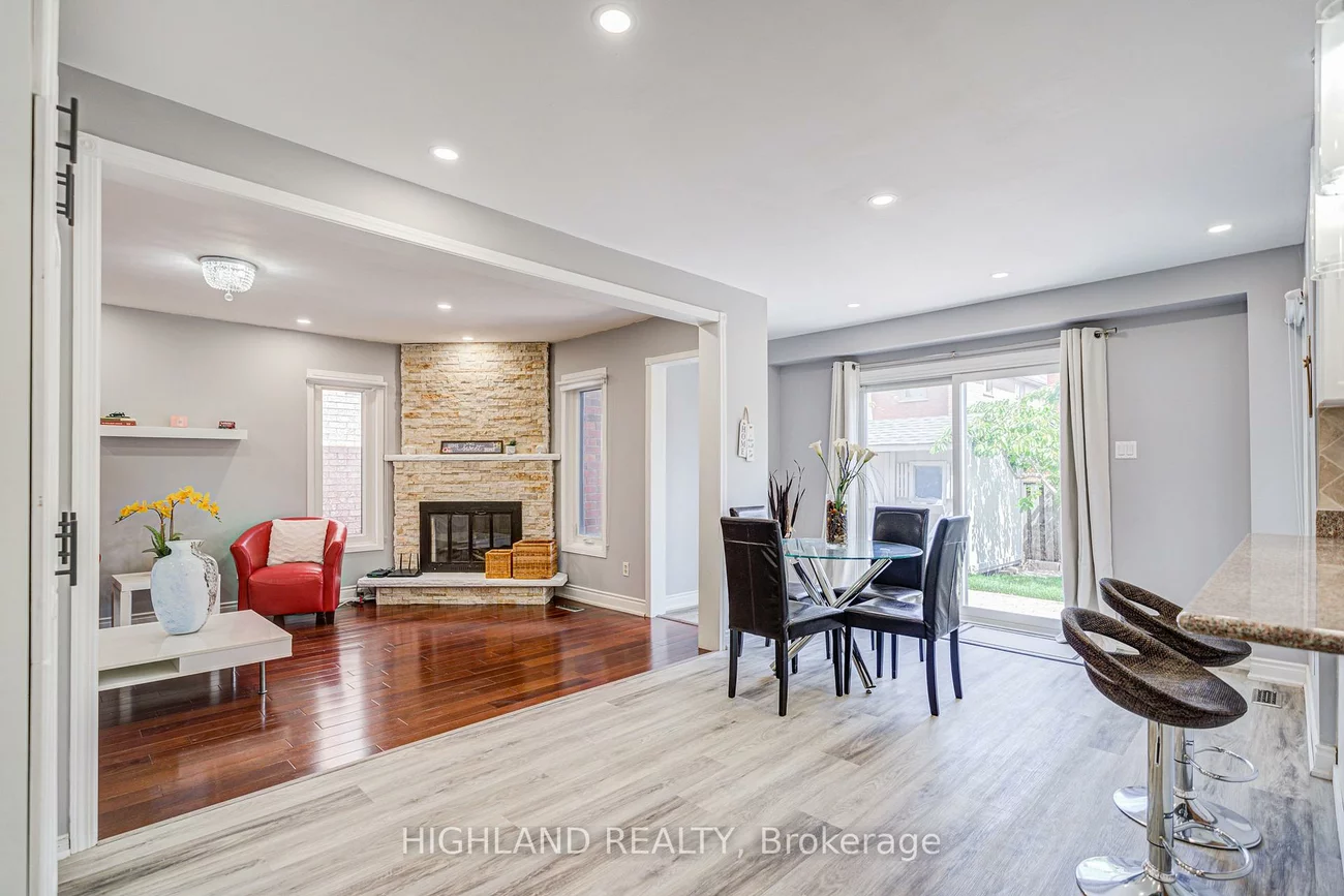 4781, Crystal Rose, East Credit, Mississauga
