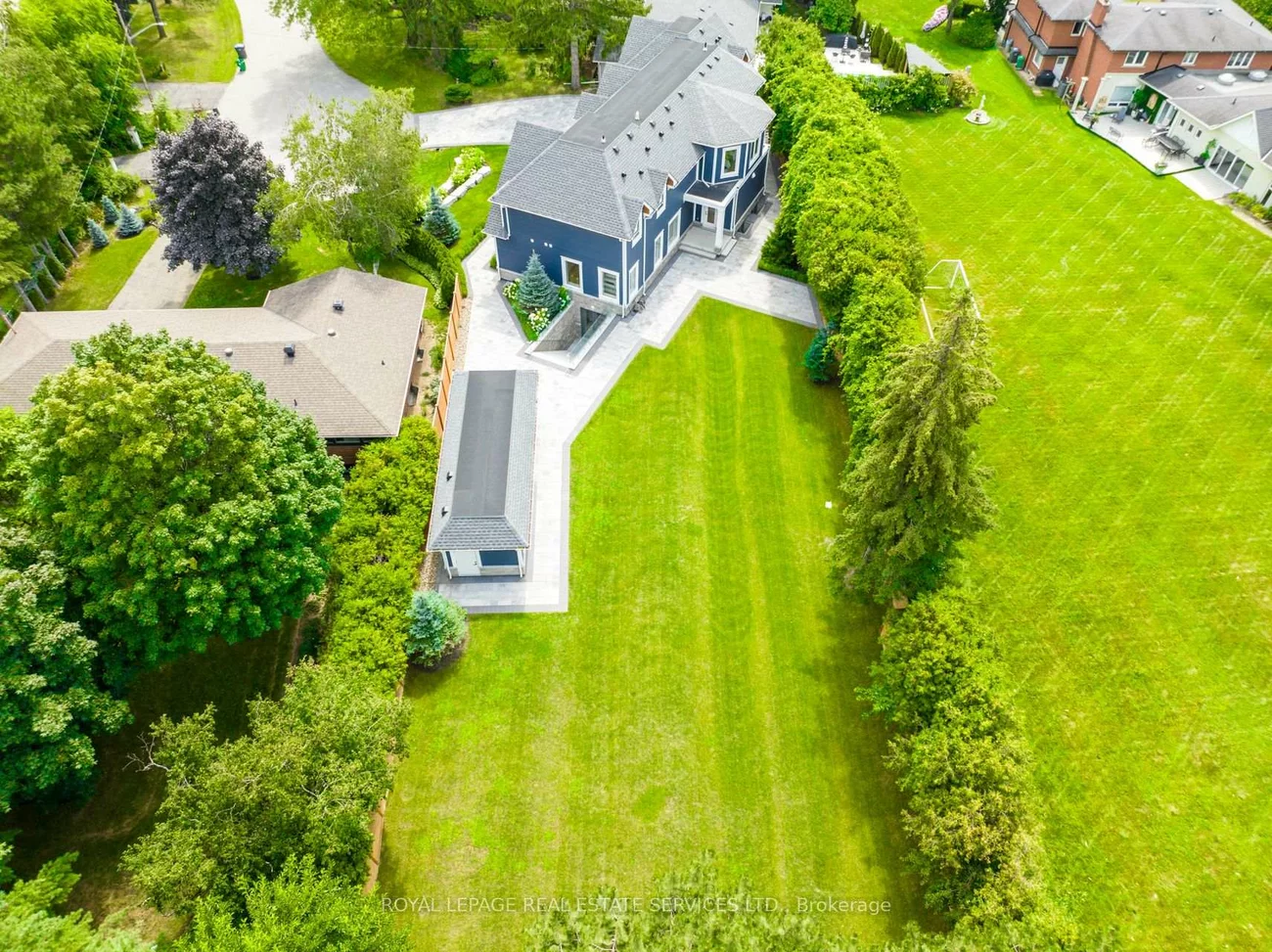 1618, Dogwood, Mineola, Mississauga