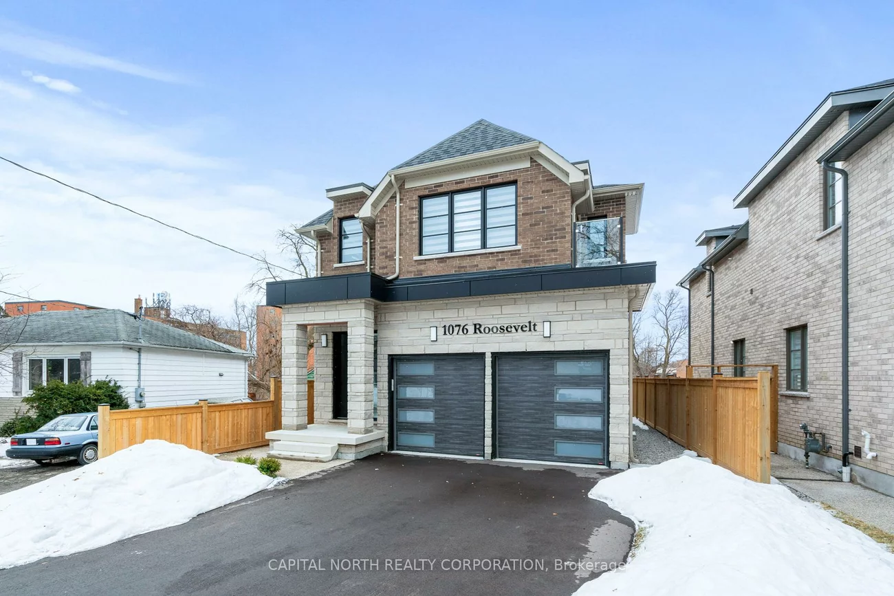 1076, Roosevelt, Lakeview, Mississauga