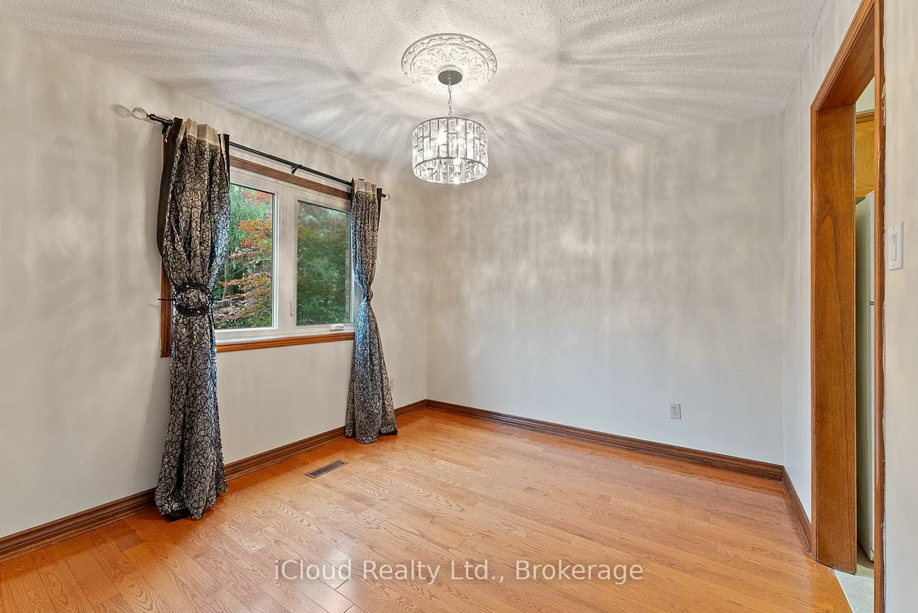 75, Bremen, Streetsville, Mississauga