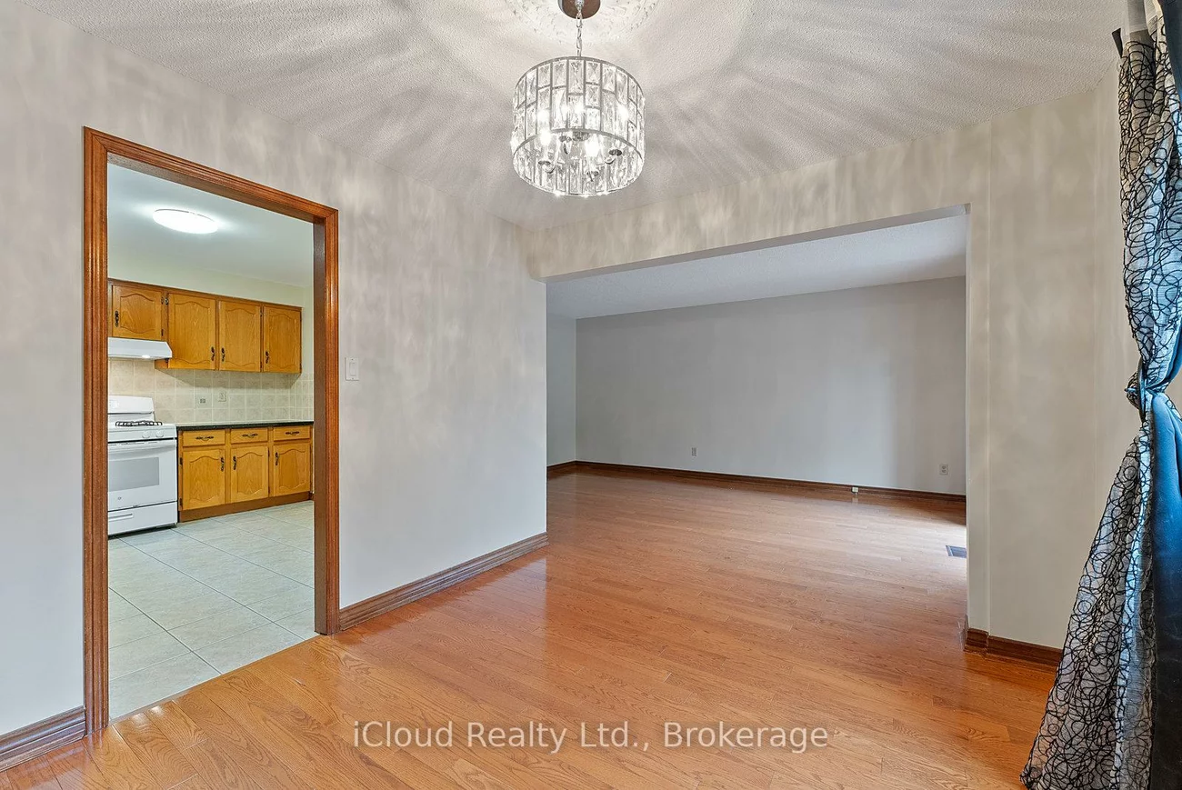 75, Bremen, Streetsville, Mississauga