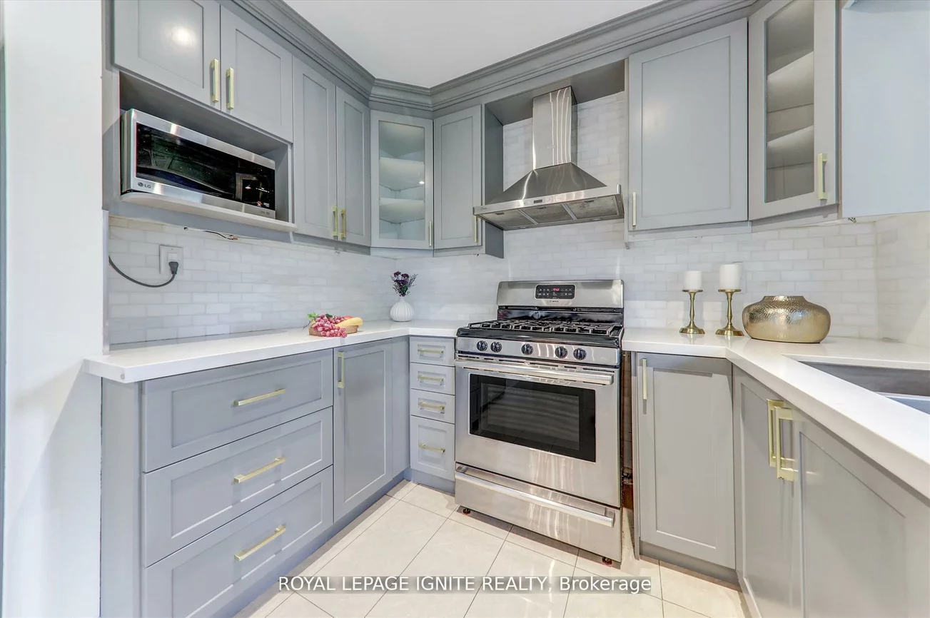 7226, Torrisdale, Meadowvale Village, Mississauga