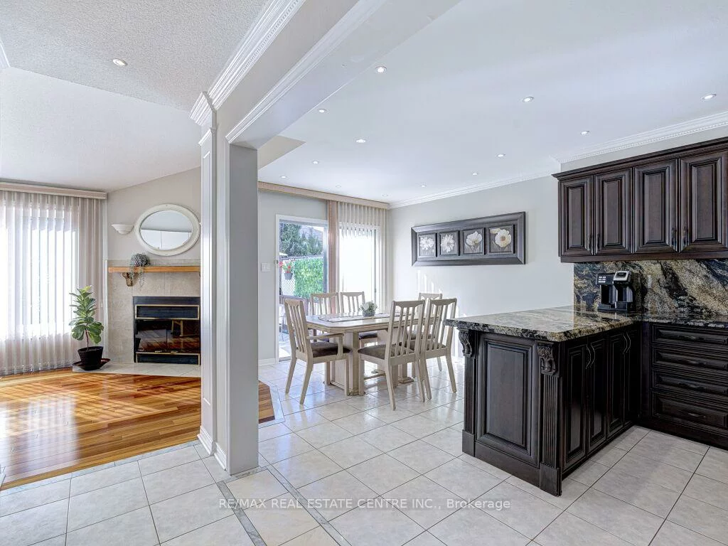 1078, windsor hill, East Credit, Mississauga