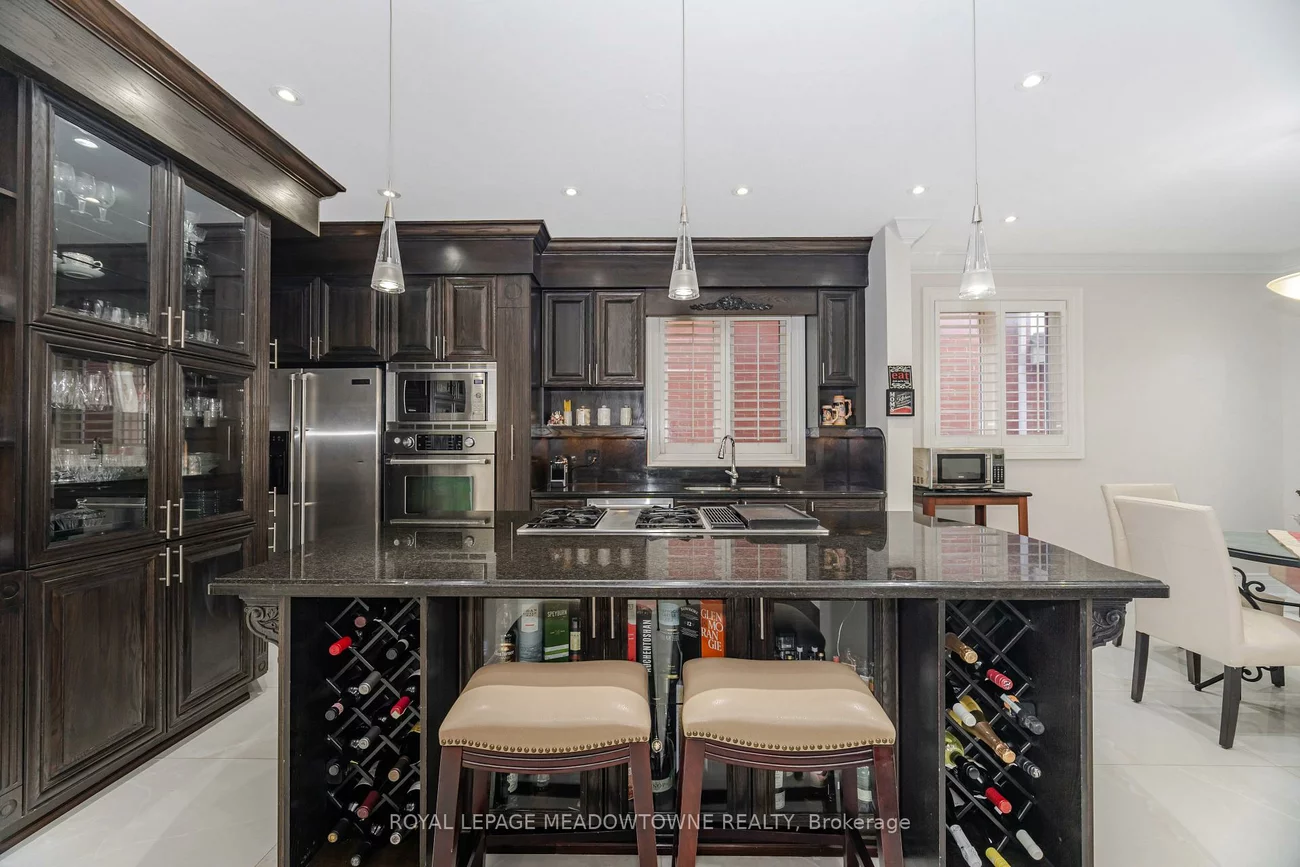 915, Gaslight, Meadowvale Village, Mississauga