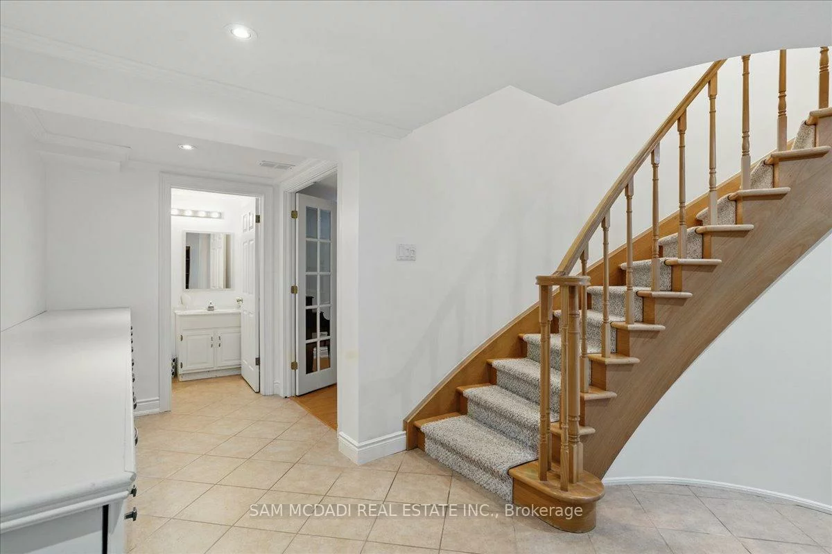 1713, Pengilley, Clarkson, Mississauga