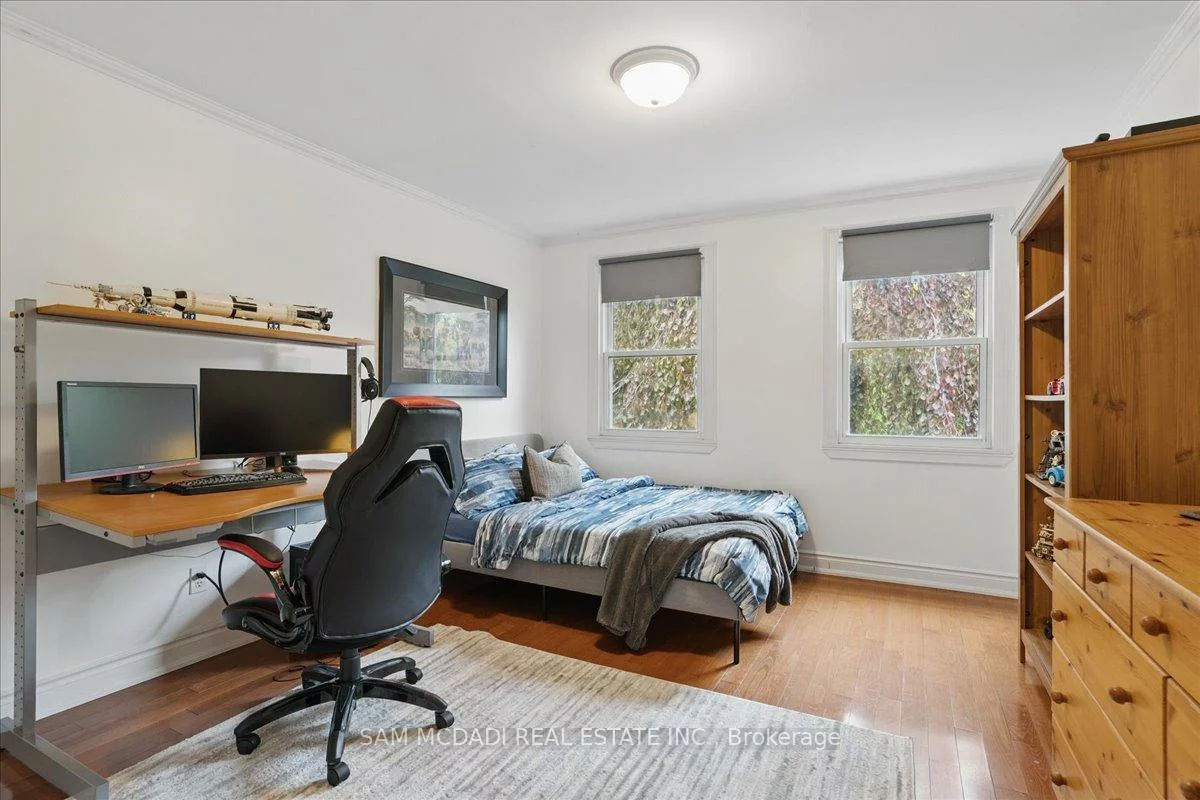 1713, Pengilley, Clarkson, Mississauga