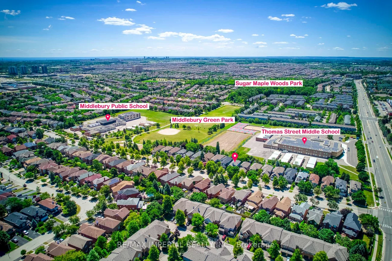 5560, Middlebury, Central Erin Mills, Mississauga