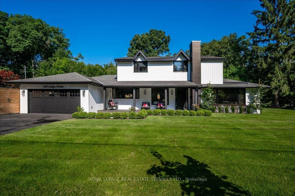 169, Oakes, Mineola, Mississauga