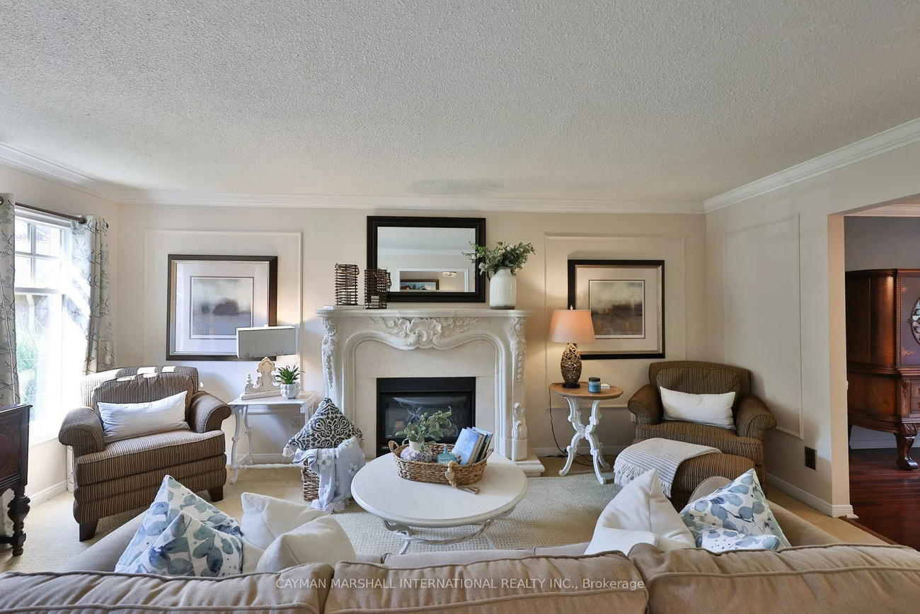 3555, Kingbird, Erin Mills, Mississauga