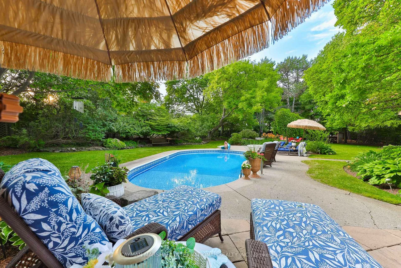 3555, Kingbird, Erin Mills, Mississauga