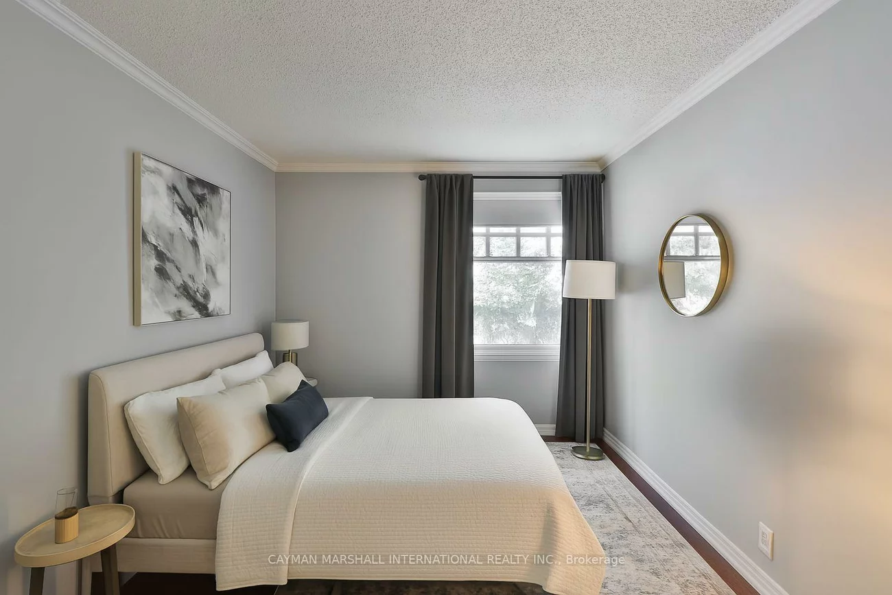 3555, Kingbird, Erin Mills, Mississauga