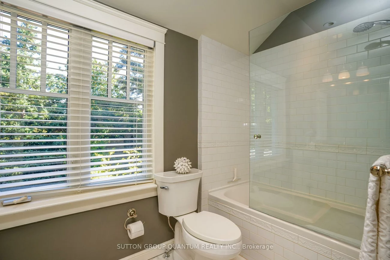 1197, Birchview, Lorne Park, Mississauga