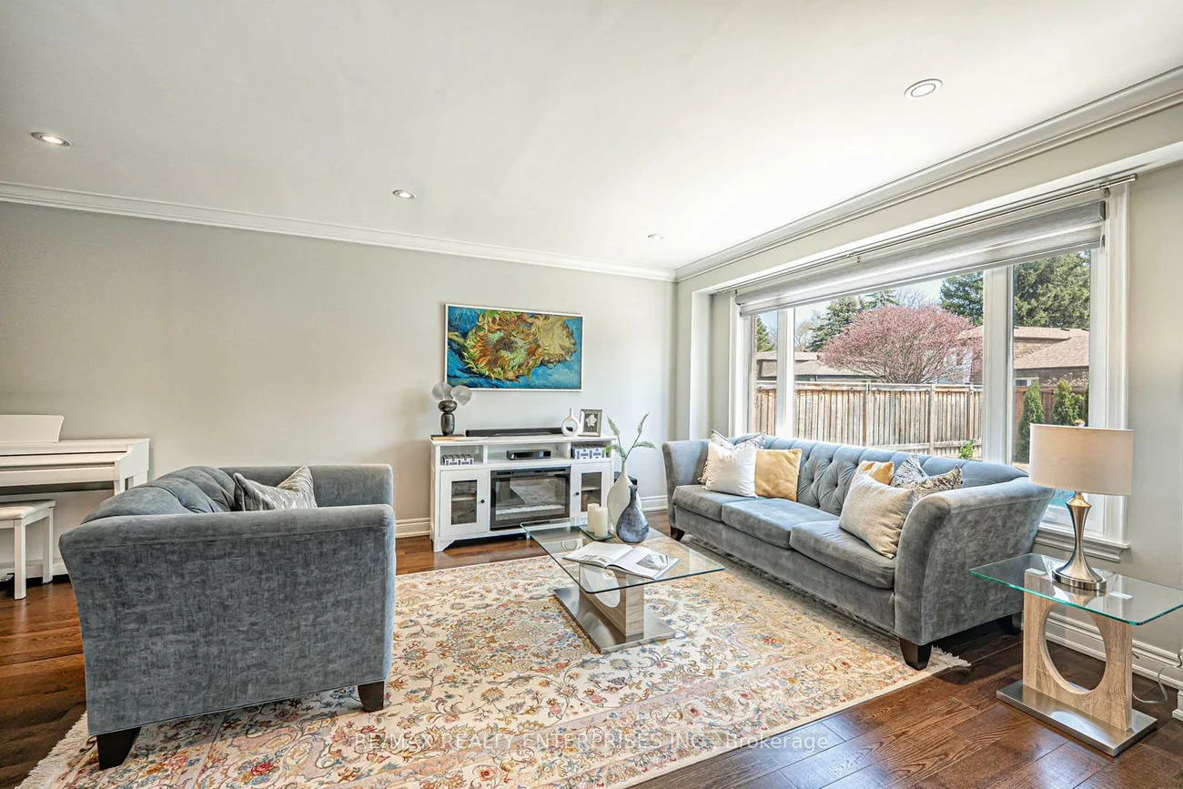 2344, Kenbarb, Cooksville, Mississauga