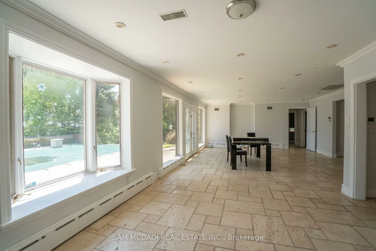 1588, Watersedge, Clarkson, Mississauga