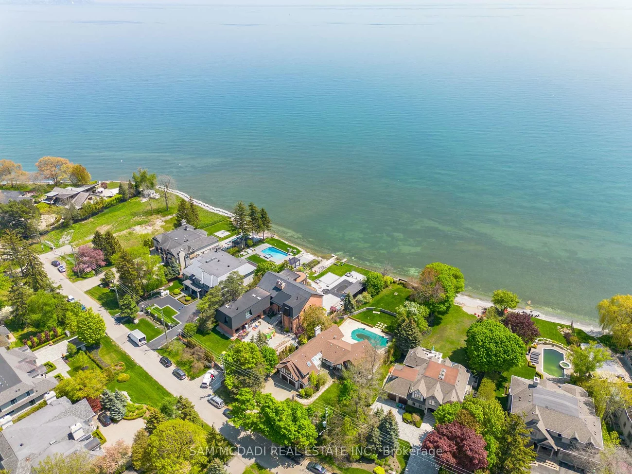 1588, Watersedge, Clarkson, Mississauga