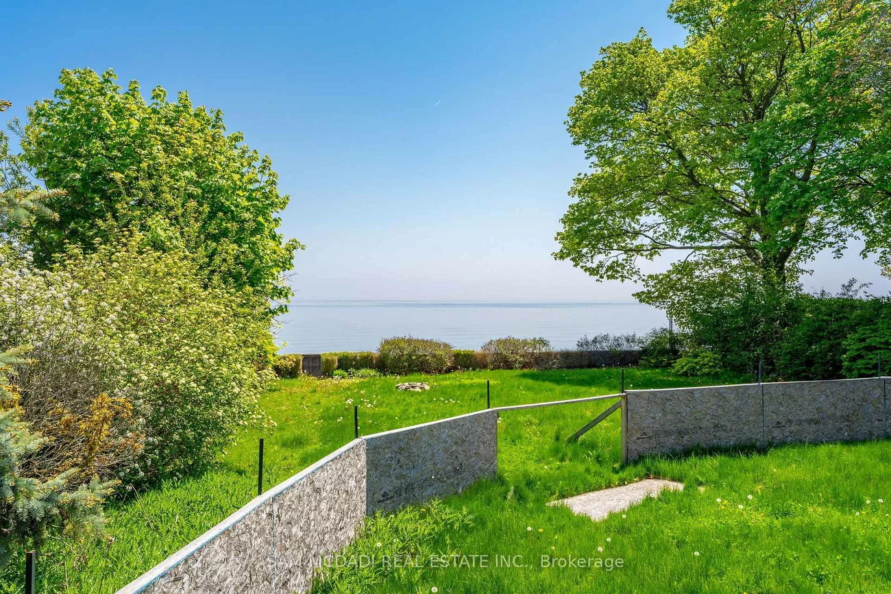 1588, Watersedge, Clarkson, Mississauga