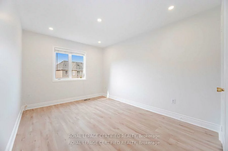 3173, Bentley, Churchill Meadows, Mississauga