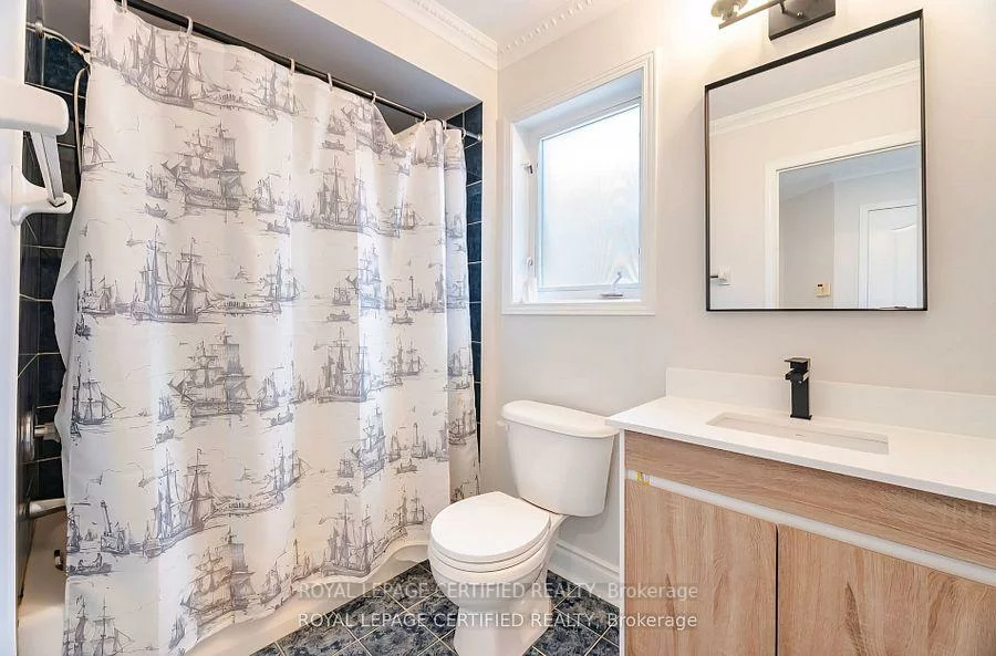 3173, Bentley, Churchill Meadows, Mississauga