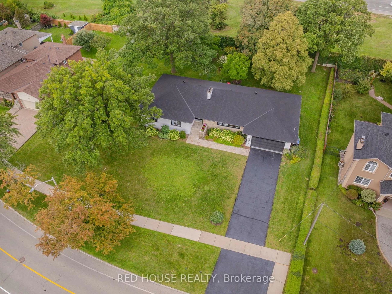 1253, Melton, Lakeview, Mississauga