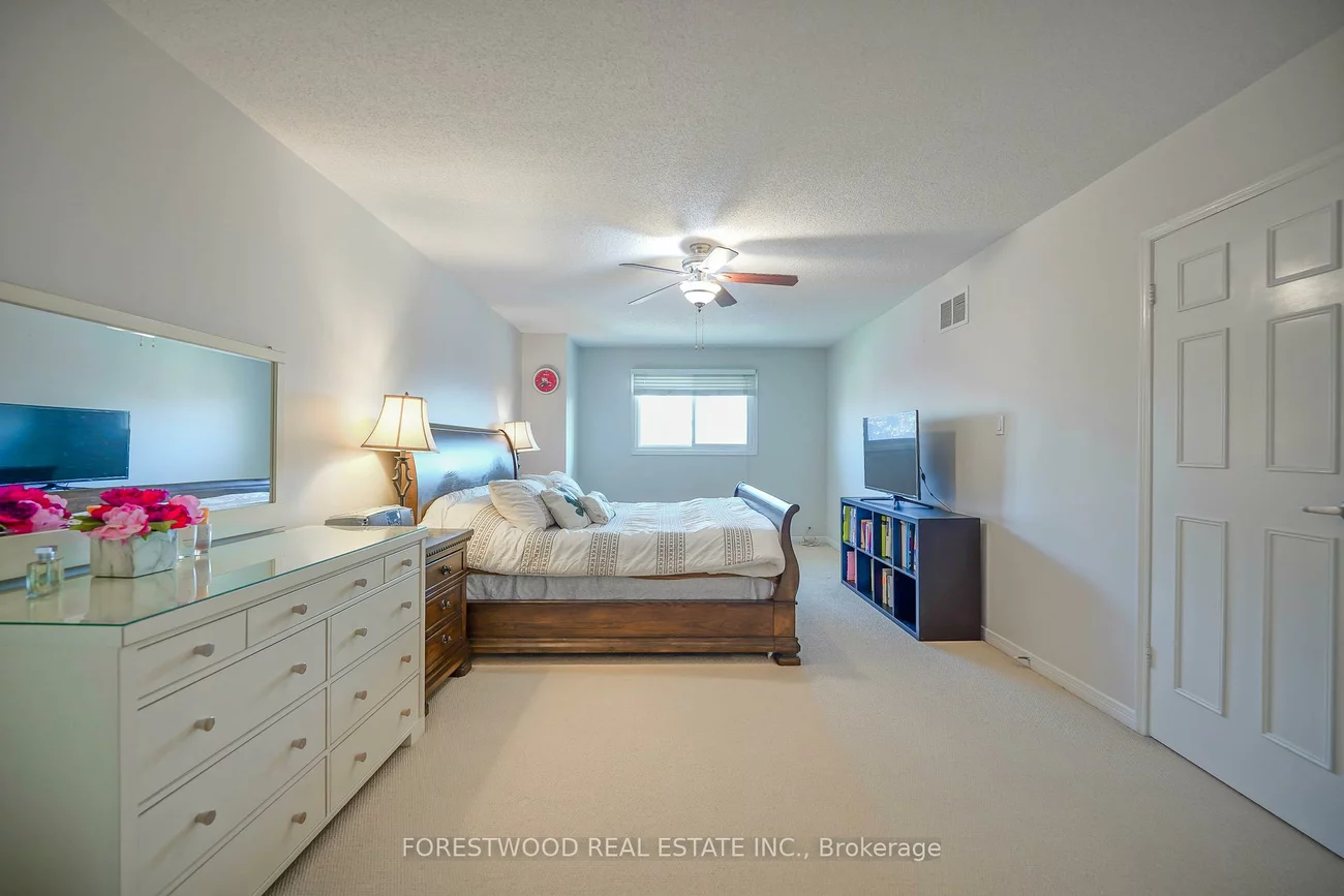 4376, Guildwood, Hurontario, Mississauga