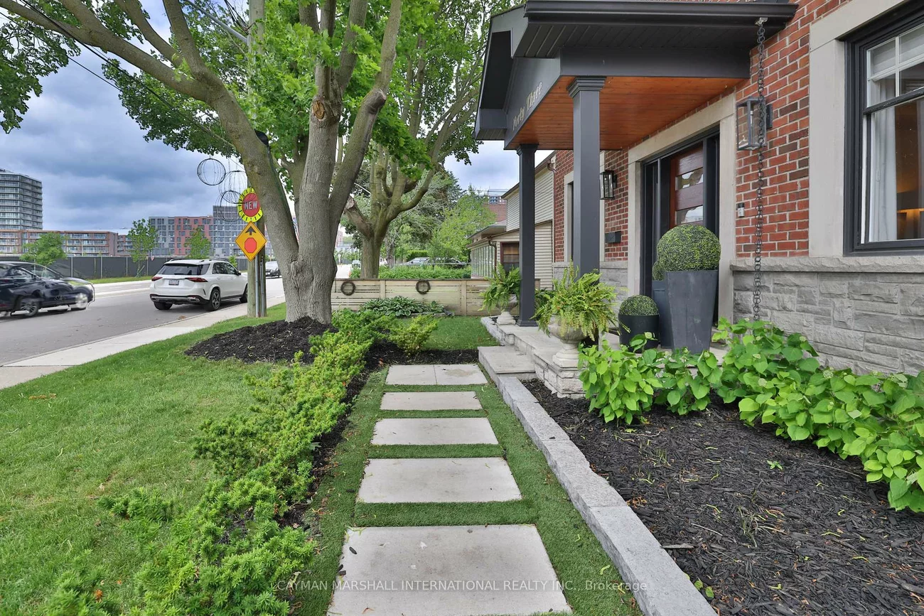 43, Mississauga, Port Credit, Mississauga
