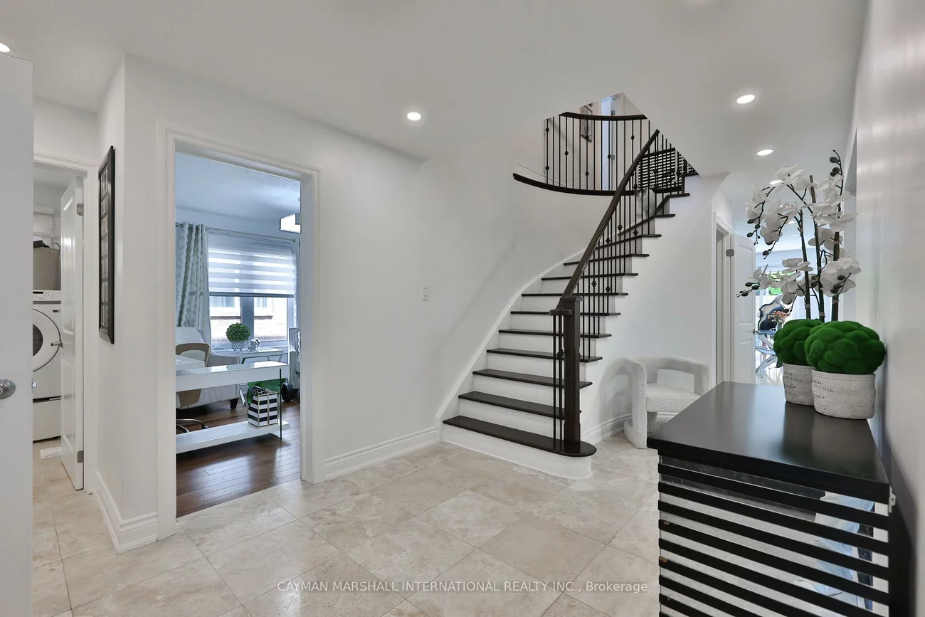 5551, River Grove, East Credit, Mississauga
