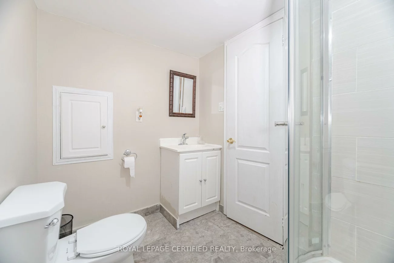 542, Lana, Mississauga Valleys, Mississauga